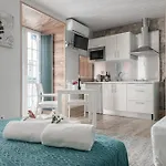 My Bairro Alto Διαμέρισμα *