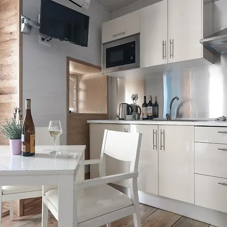 My Bairro Alto Apartment